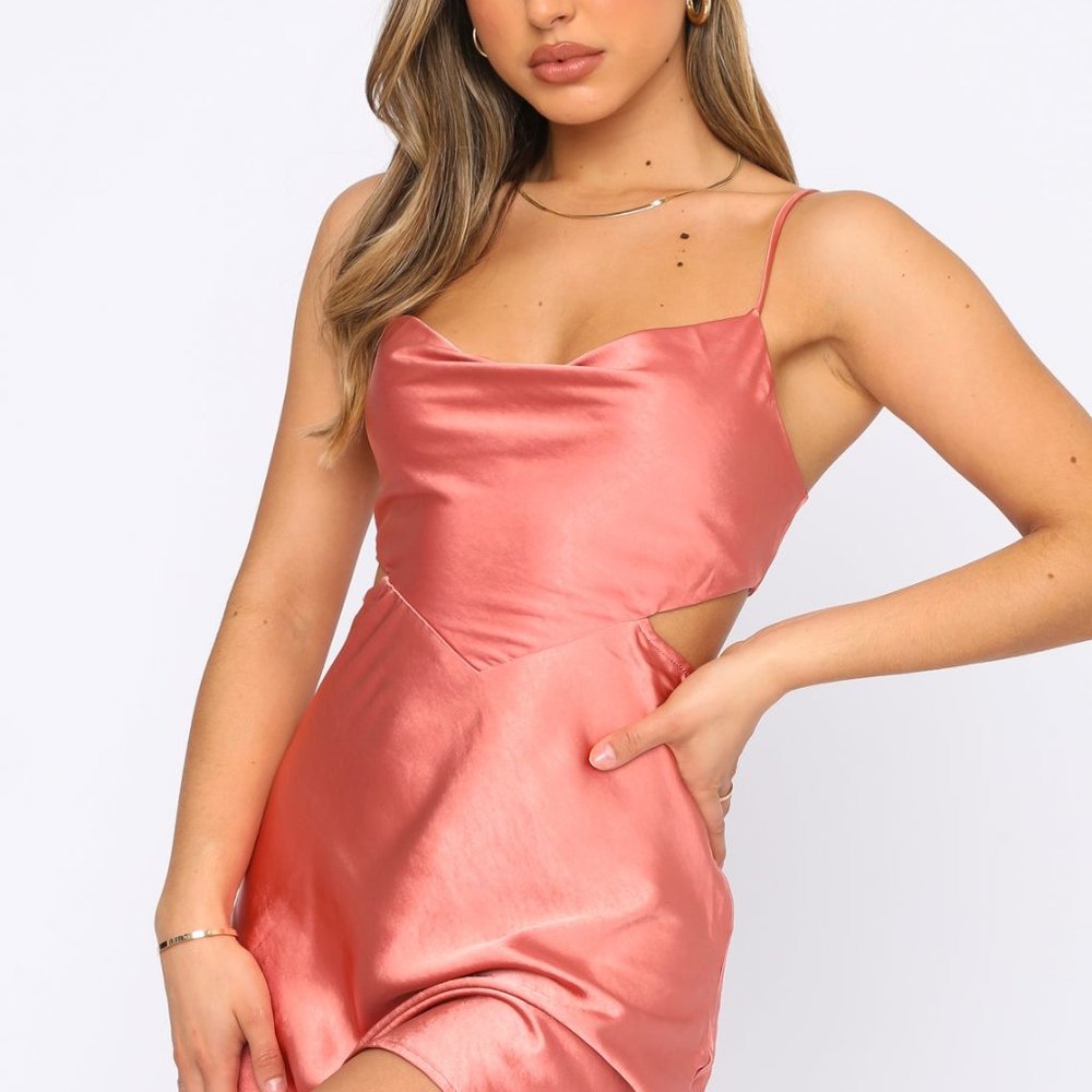 White Fox Boutique Never Left You Mini Dress XS Terracotta - Picture 3 of 4